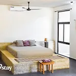 Hiphipstay - El Chapo Villa